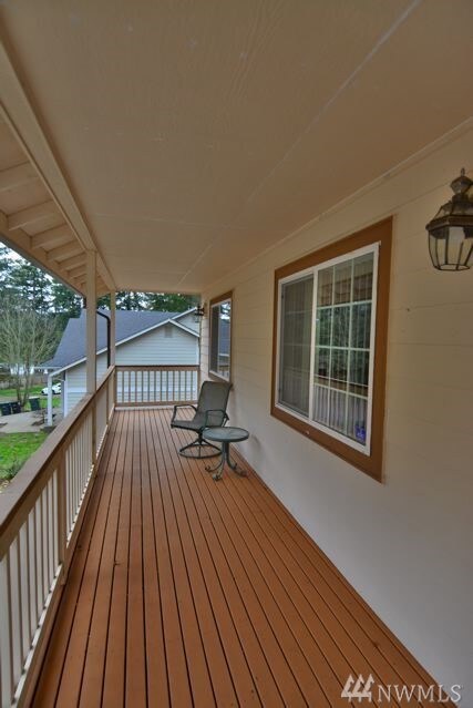 22326 Glenview Ct SE, Yelm, WA 98597 - photo 3
