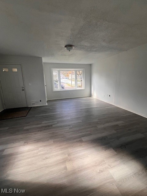 506 8th St, Struthers, OH 44471 - photo 6