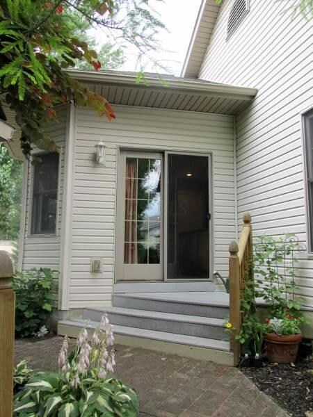 BACK ENTRANCE