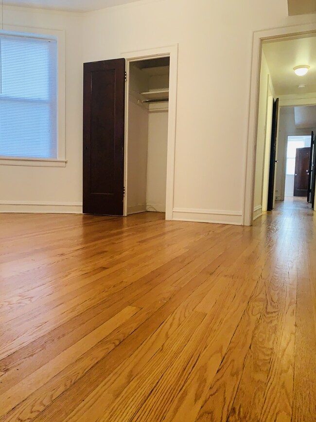 6316 N Rockwell St unit 3, Chicago, IL 60659 - photo 7