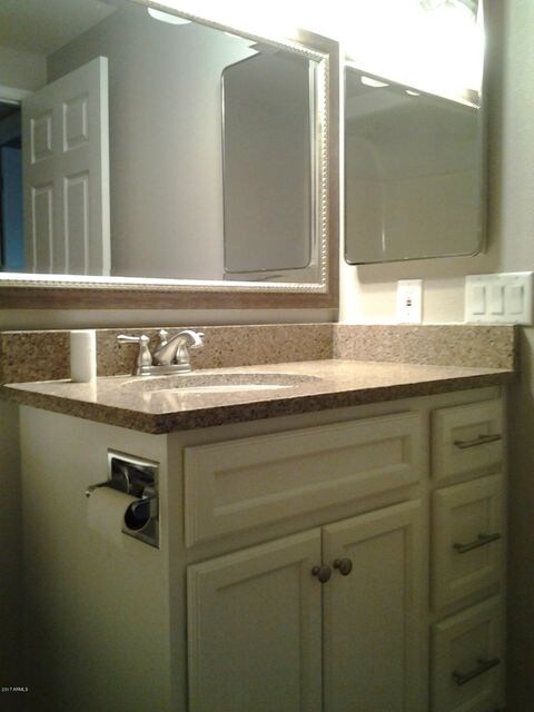 10845 W Thunderbird Blvd unit 15D, Sun City, AZ 85351 - photo 7