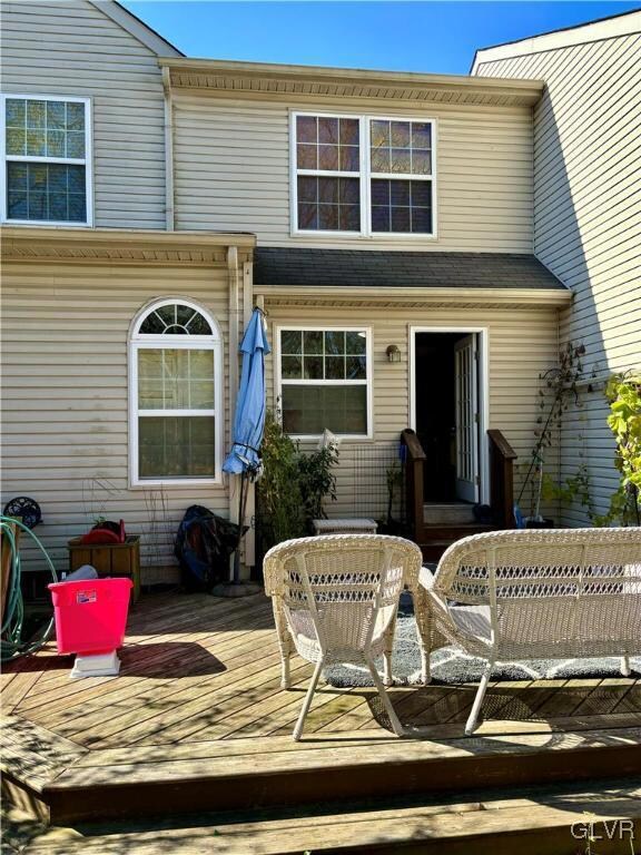 1049 Timberidge Ln, Allentown, PA 18106 - photo 6