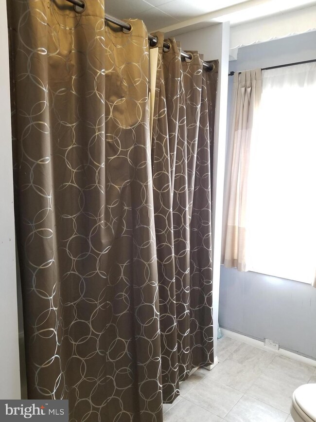 4018 Dorchester Rd, Gwynn Oak, MD 21207 - photo 7