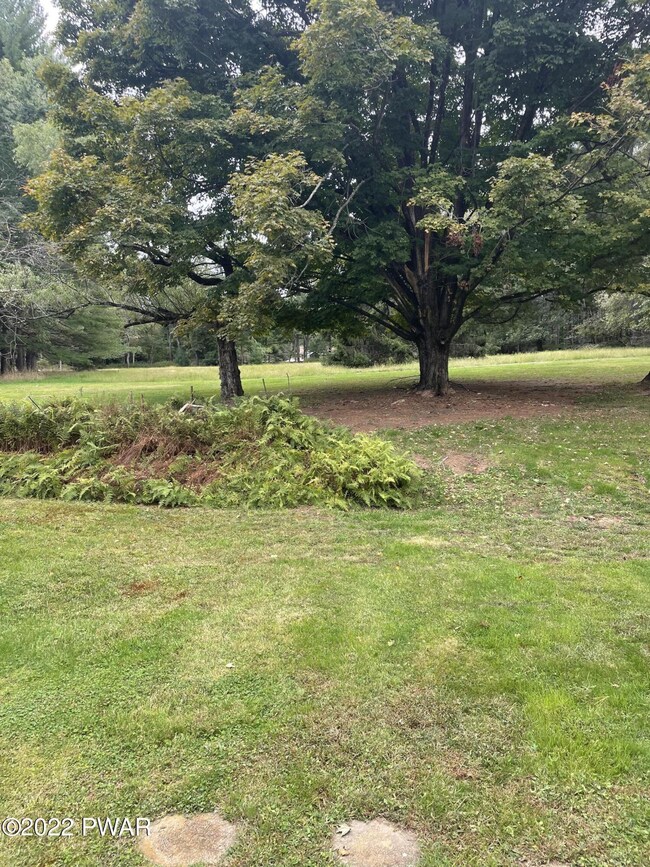 107 Long Ridge Rd, Hawley, PA 18428 - photo 3