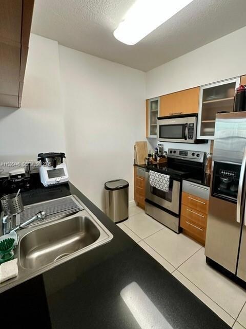 1750 N Bayshore Dr unit 4712, Miami, FL 33132 - photo 3