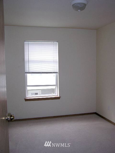 1660 Runge Ave, Blaine, WA 98230 - photo 5