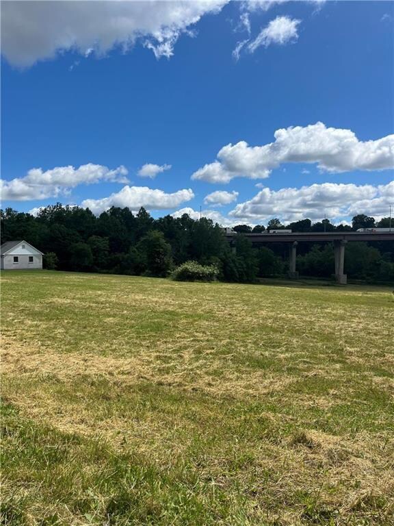 405 S Delaware Dr, Easton, PA 18042 - photo 2