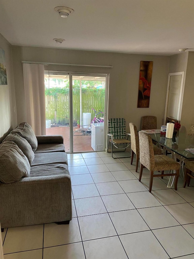 4900 Pimlico Ct, West Palm Beach, FL 33415 - photo 2