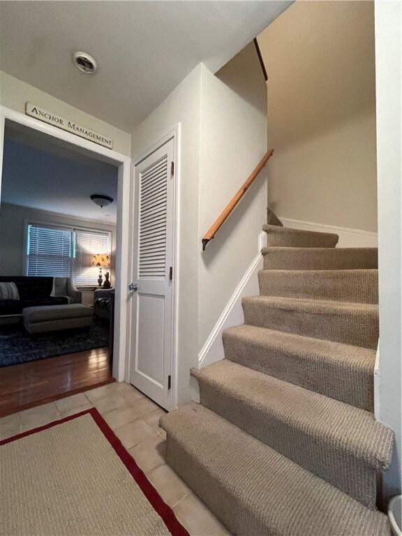 2 Gibbs Ave unit B, Newport, RI 02840 - photo 6