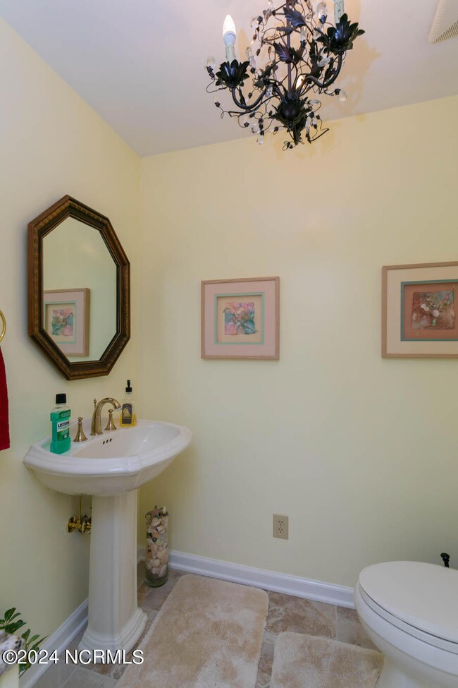 powder room