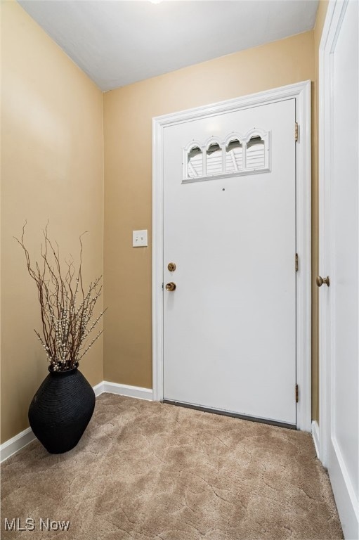 2638 S Graham Cir, Akron, OH 44312 - photo 3