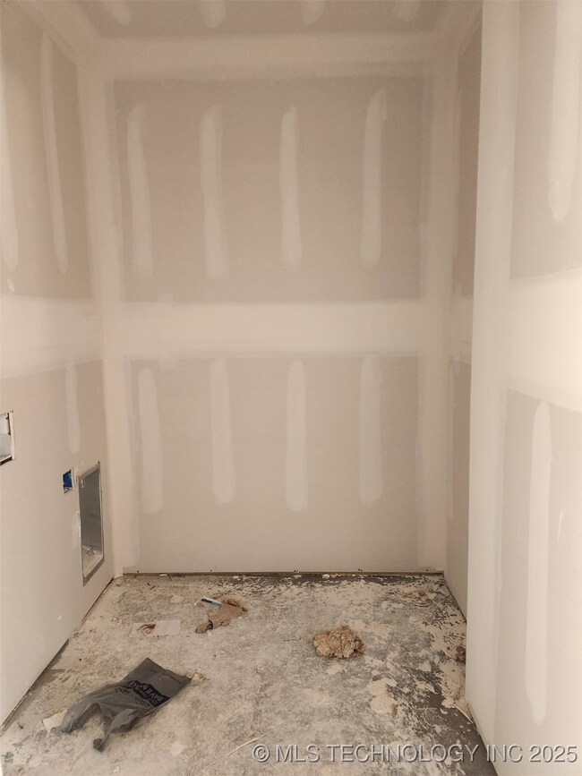 16399 N 573 Rd, Tahlequah, OK 74464 - photo 4