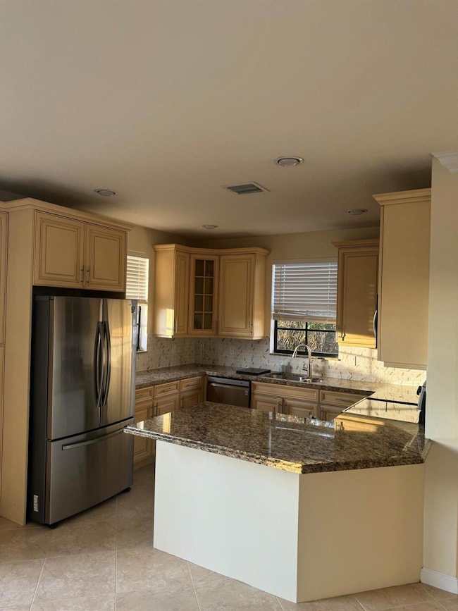 168 W Astor Cir, Delray Beach, FL 33484 - photo 4