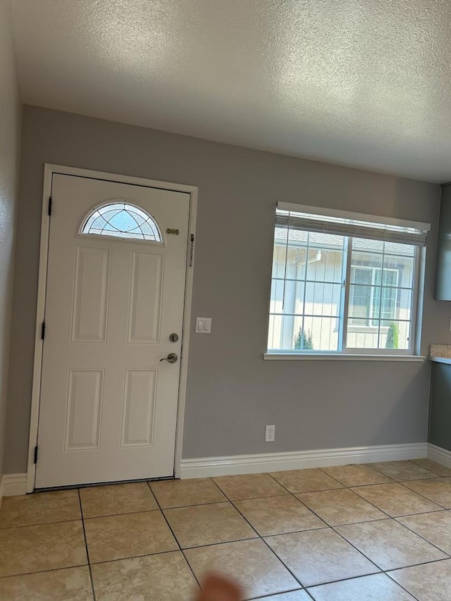 1123 Del Monte Ave unit B, Salinas, CA 93905 - photo 7