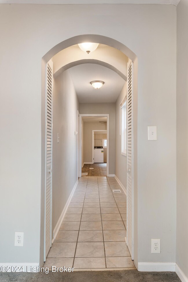 1202 Hull St-7