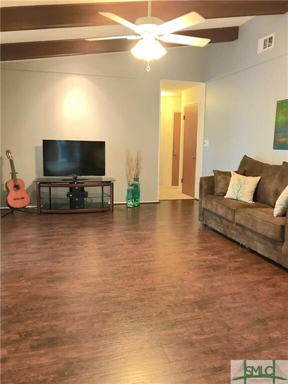Another view of the same family room.