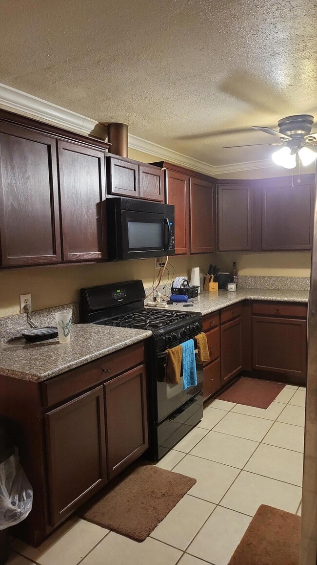 15452 Magnolia Rd, Porterville, CA 93257 - photo 5