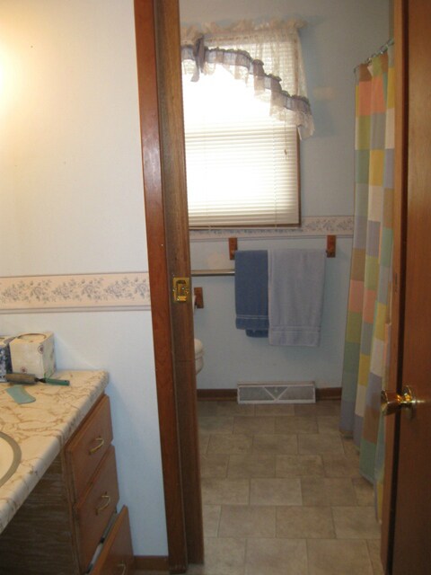 717WAshBathroom