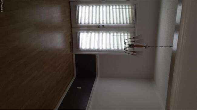 3712 Sutton Way, High Point, NC 27265 - photo 5