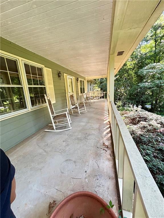 View of front covered porch