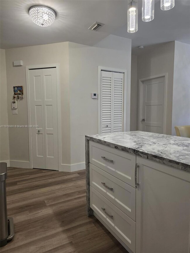 15529 N Miami Lakeway unit 104, Miami Lakes, FL 33014 - photo 5