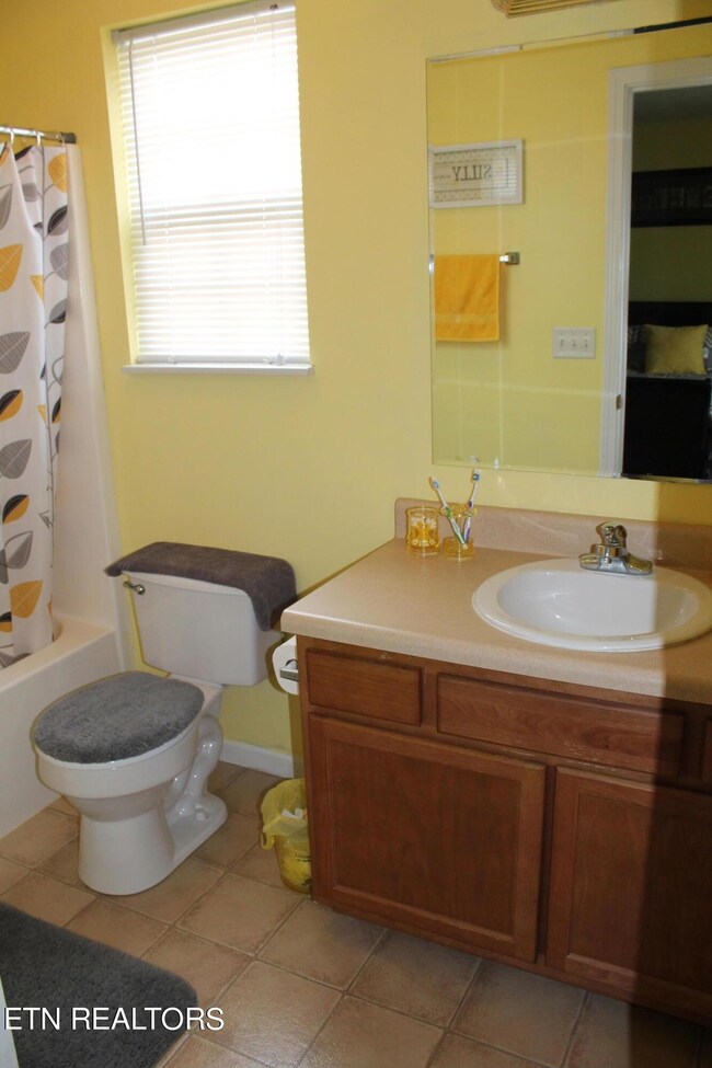 07_Master-Bathroom