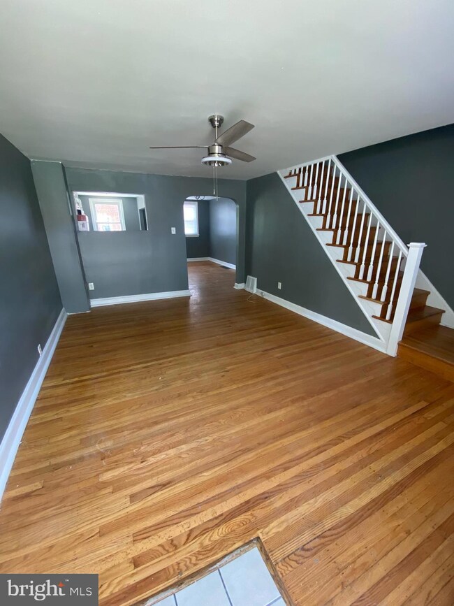 24 Ashbourne Rd unit 334, Darby, PA 19023 - photo 2