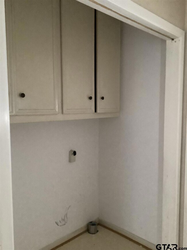 3018 3018 Crestview, Tyler, TX 75701 - photo 6