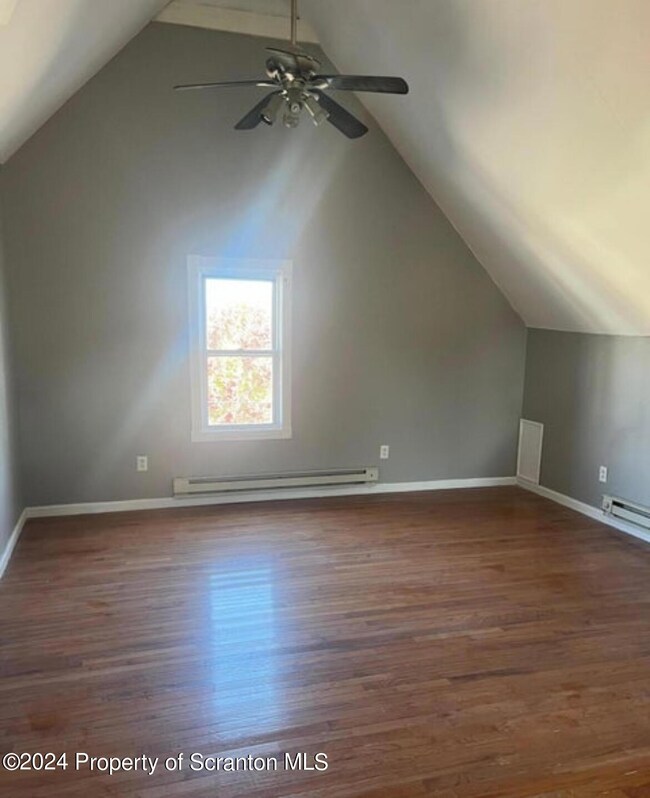 746 River St unit 3, Scranton, PA 18505 - photo 2