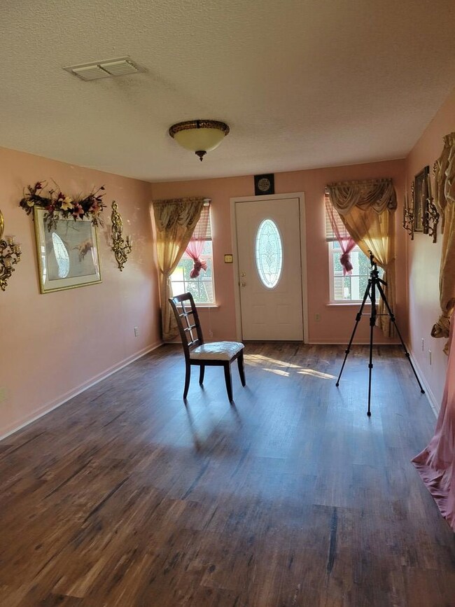 368 Palmer St SW, Pelham, GA 31779 - photo 2