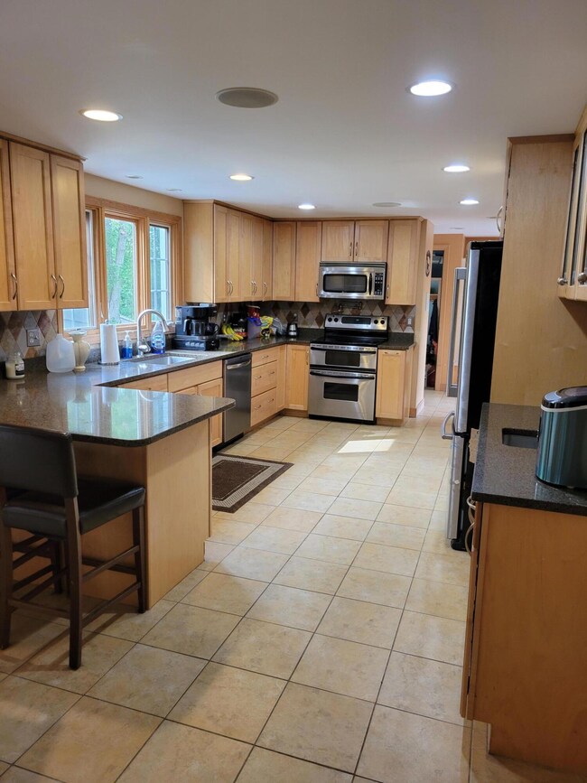 10 Shawme Rd, Sandwich, MA 02563 - photo 4