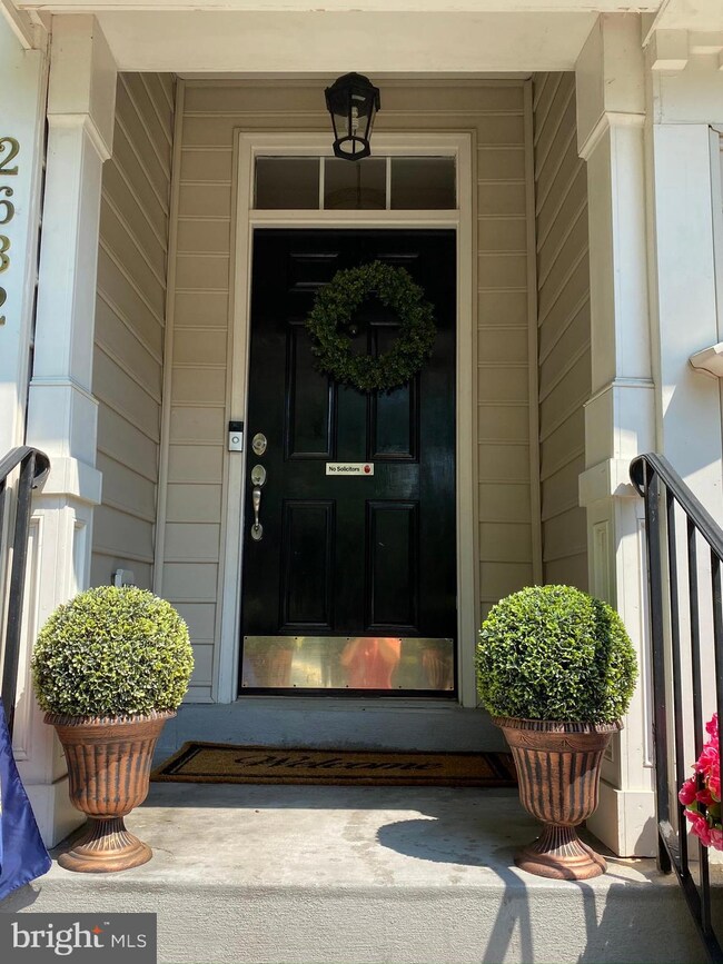 2632 Cast Off Loop, Woodbridge, VA 22191 - photo 4