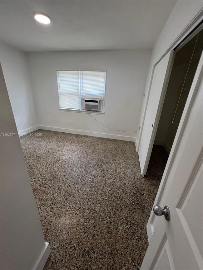 1948 Fillmore St unit 1948, Hollywood, FL 33020 - photo 7