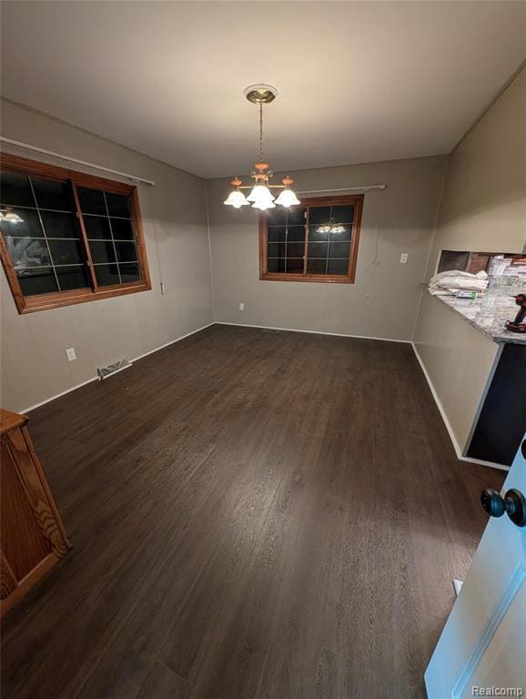 11041 Tillson Dr, South Lyon, MI 48178 - photo 7