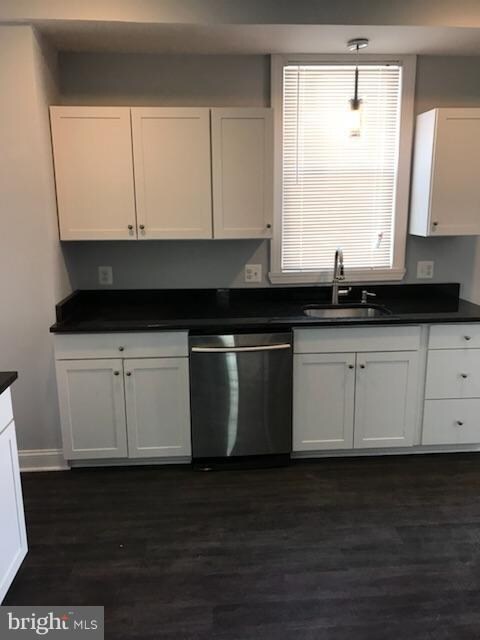 8612 Oak Rd, Sparrows Point, MD 21219 - photo 6