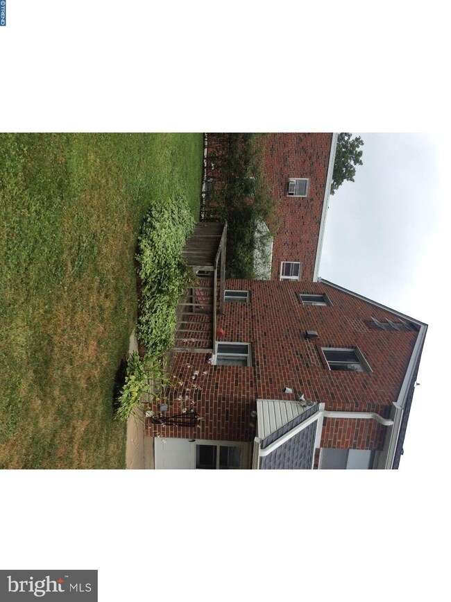 28 Alameda Rd unit 1ST FL, Broomall, PA 19008 - photo 5