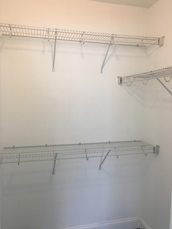 53 Saunders St, North Andover, MA 01845 - photo 7