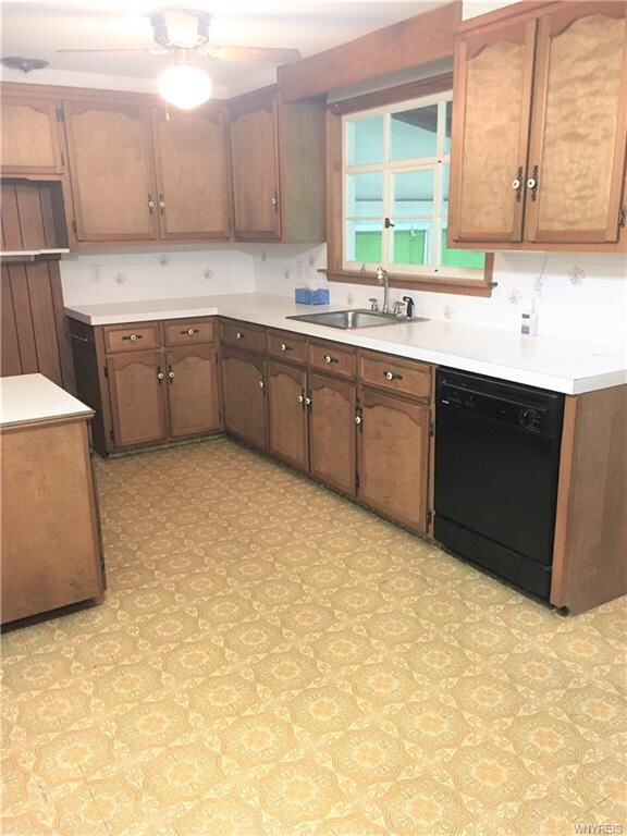 452 Wallace Ave, North Tonawanda, NY 14120 - photo 4