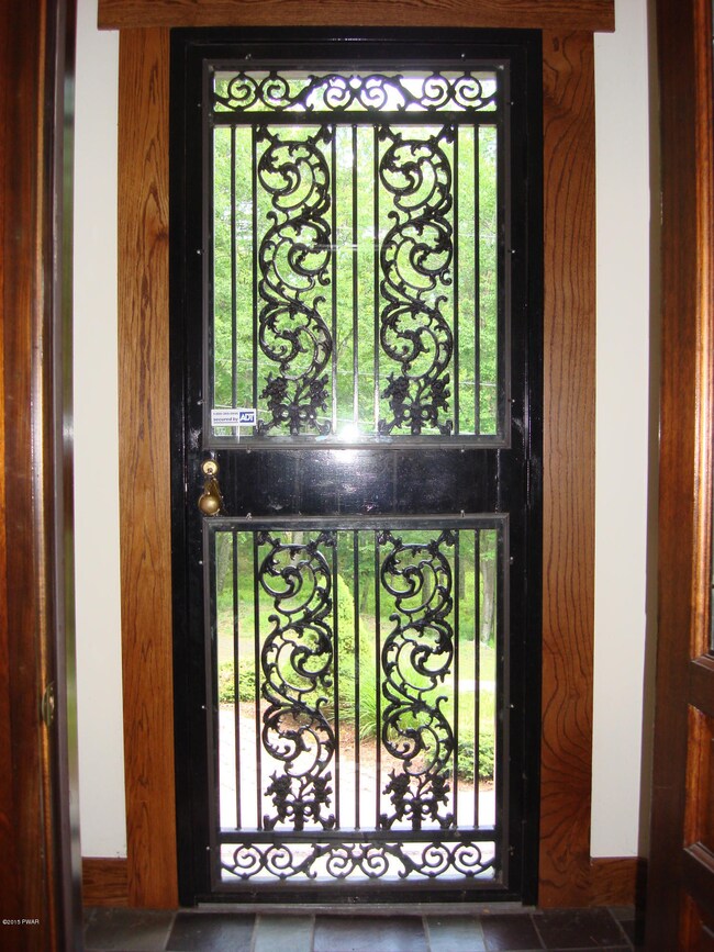 120 Sawkill Dr, Milford, PA 18337 - photo 6