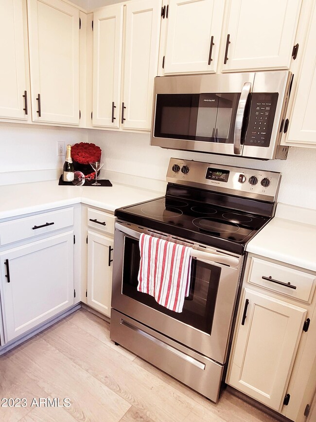 2941 N Oregon St unit 13, Chandler, AZ 85225 - photo 5