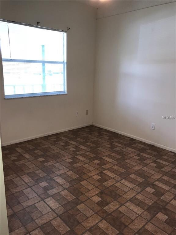 190 Rebecca Dr NE, Winter Haven, FL 33881 - photo 7