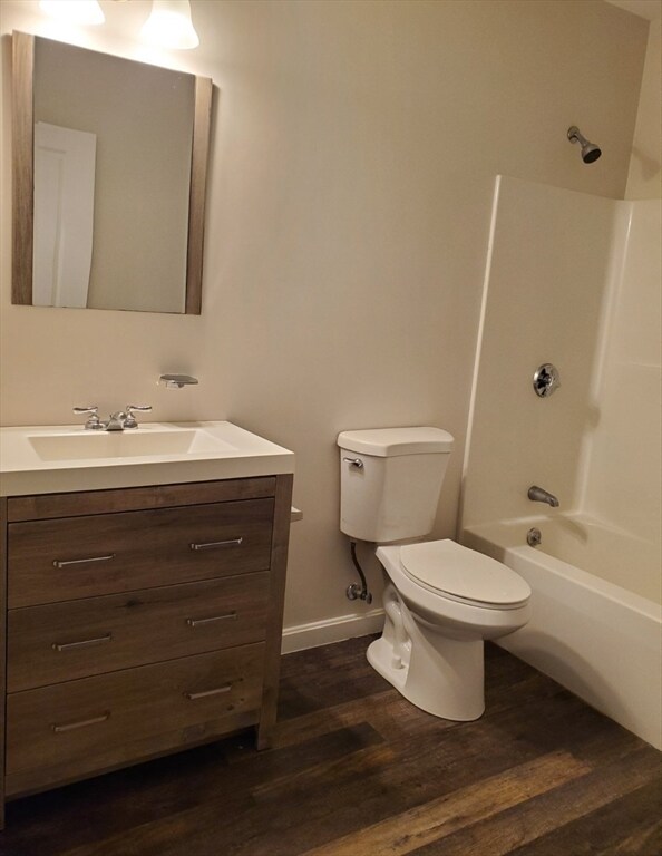 576 South Ave unit 4, Whitman, MA 02382 - photo 4