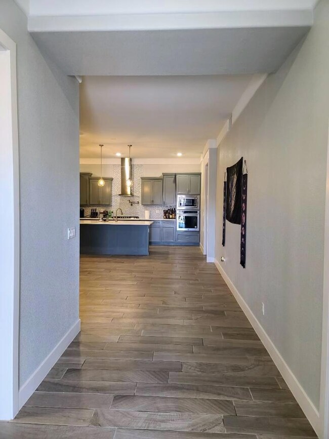 13580 Lawkland St, Horizon City, TX 79928 - photo 4