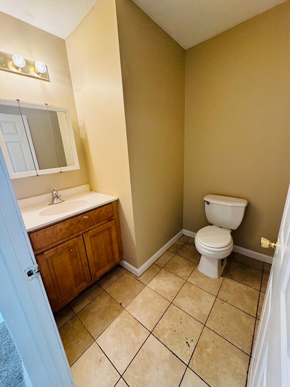 131 Moxon St unit R, Springfield, MA 01151 - photo 5