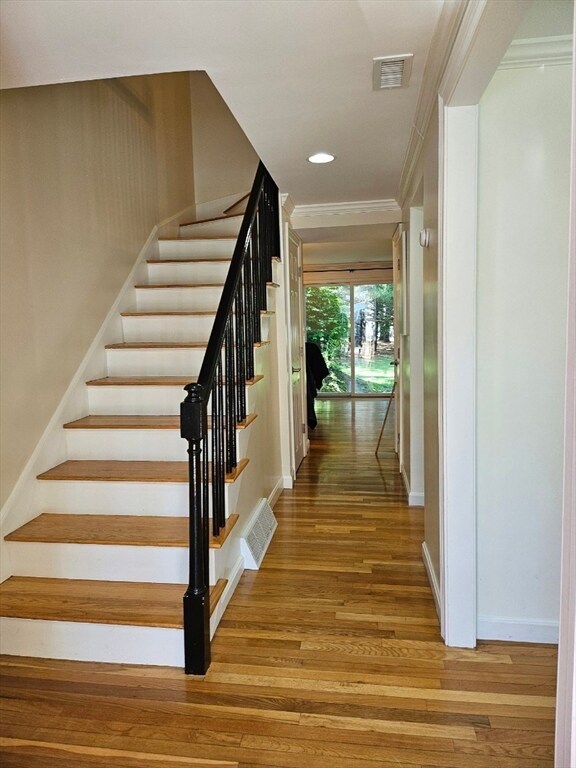 108 Jericho Rd, Weston, MA 02493 - photo 5