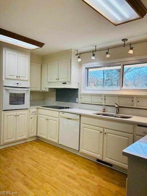 402 Woodroof Rd, Newport News, VA 23606 - photo 5