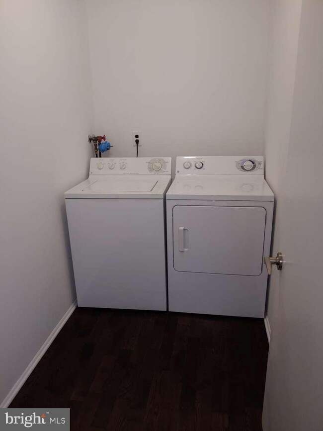 16 Trowbridge Ln, Clementon, NJ 08021 - photo 4