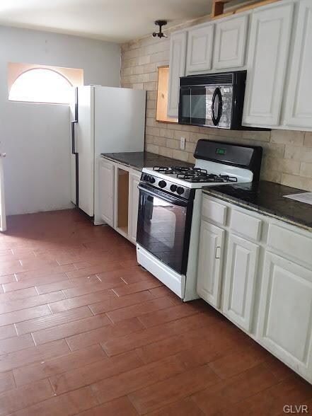 1218 S 10th St, Emmaus, PA 18049 - photo 4