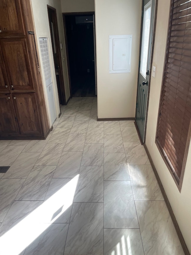 5955 Tenderfoot Trail, Fort Worth, TX 76135 - photo 5