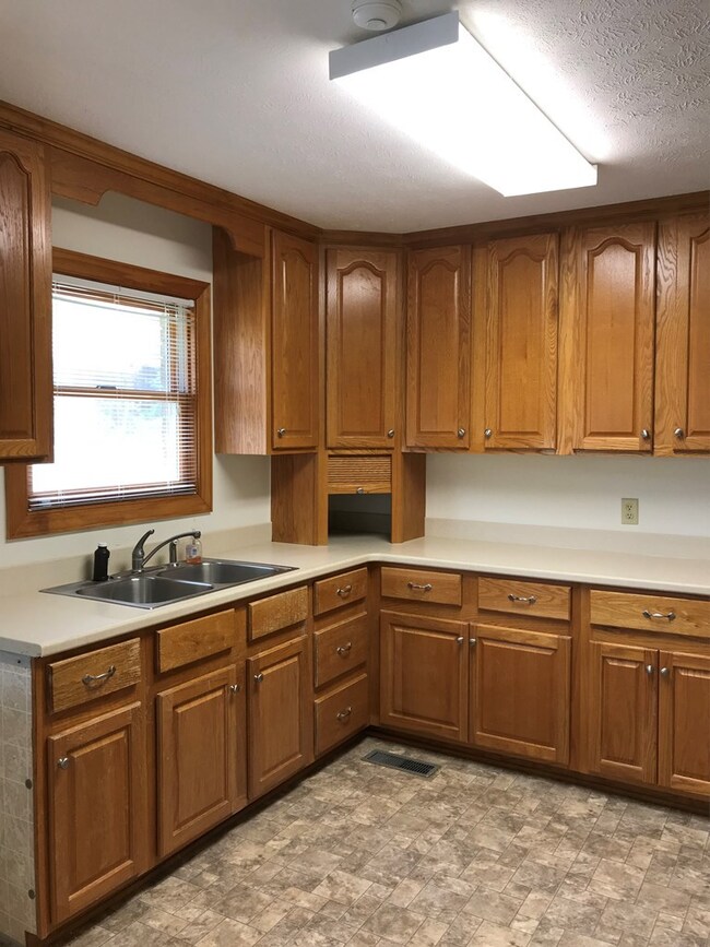 Appliance/snack garage